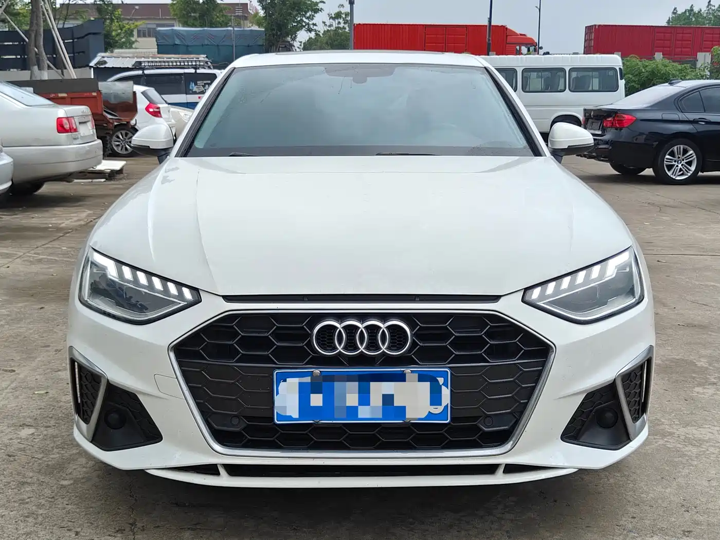 Audi A4L 2020 40 TFSI Fashion Dynamic Edition фото 2