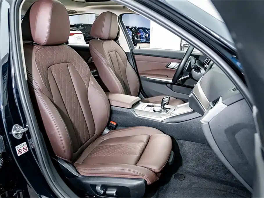 BMW 3 Series 2022 325i M Sport Shadow Edition фото 19