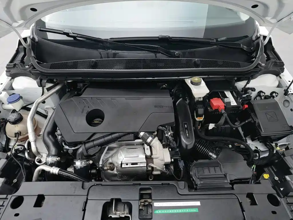 Peugeot 408 2023 2022 1.6T Dream Chaser Edition