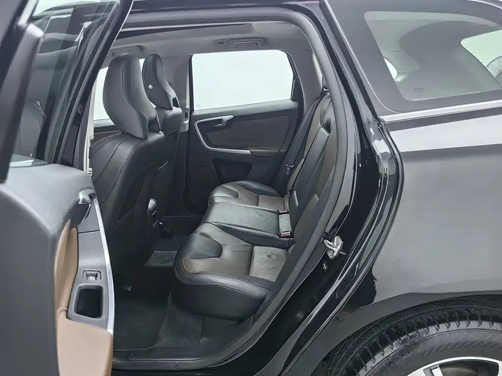 Volvo XC60 2015 2015 T5 AWD Smart Distance Edition