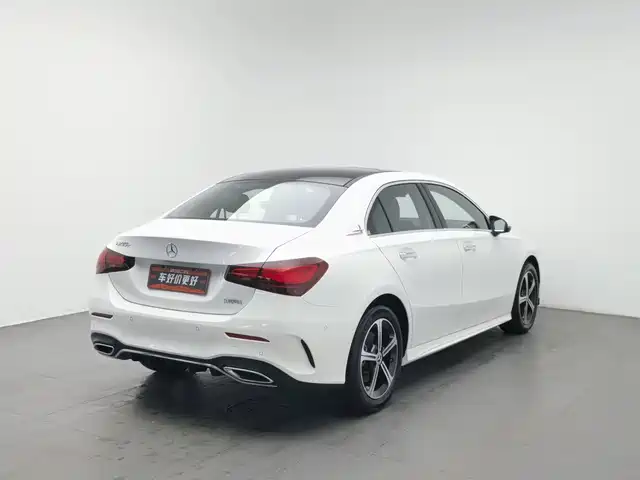Mercedes-Benz A-Class 2025 A 200 L Fashion Edition — фото 2