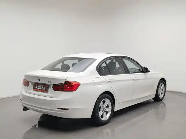 BMW 3 Series 2015 320i Super Joy Fashion — фото 2
