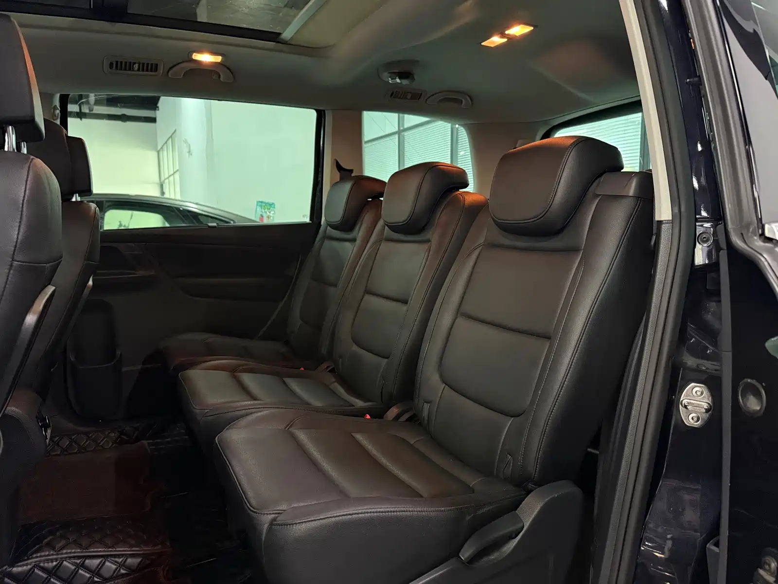 Фото 5 - Volkswagen Sharan