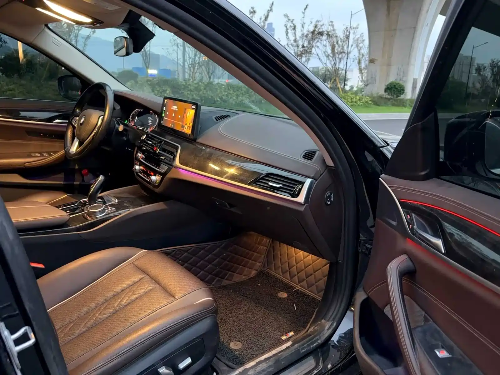 Photo 7 - BMW 5 Series