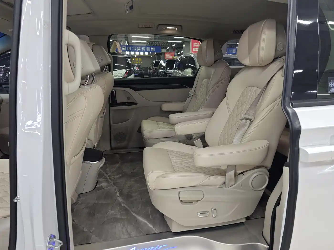 Buick GL8 2023 ES Landmaster Comfort фото 6