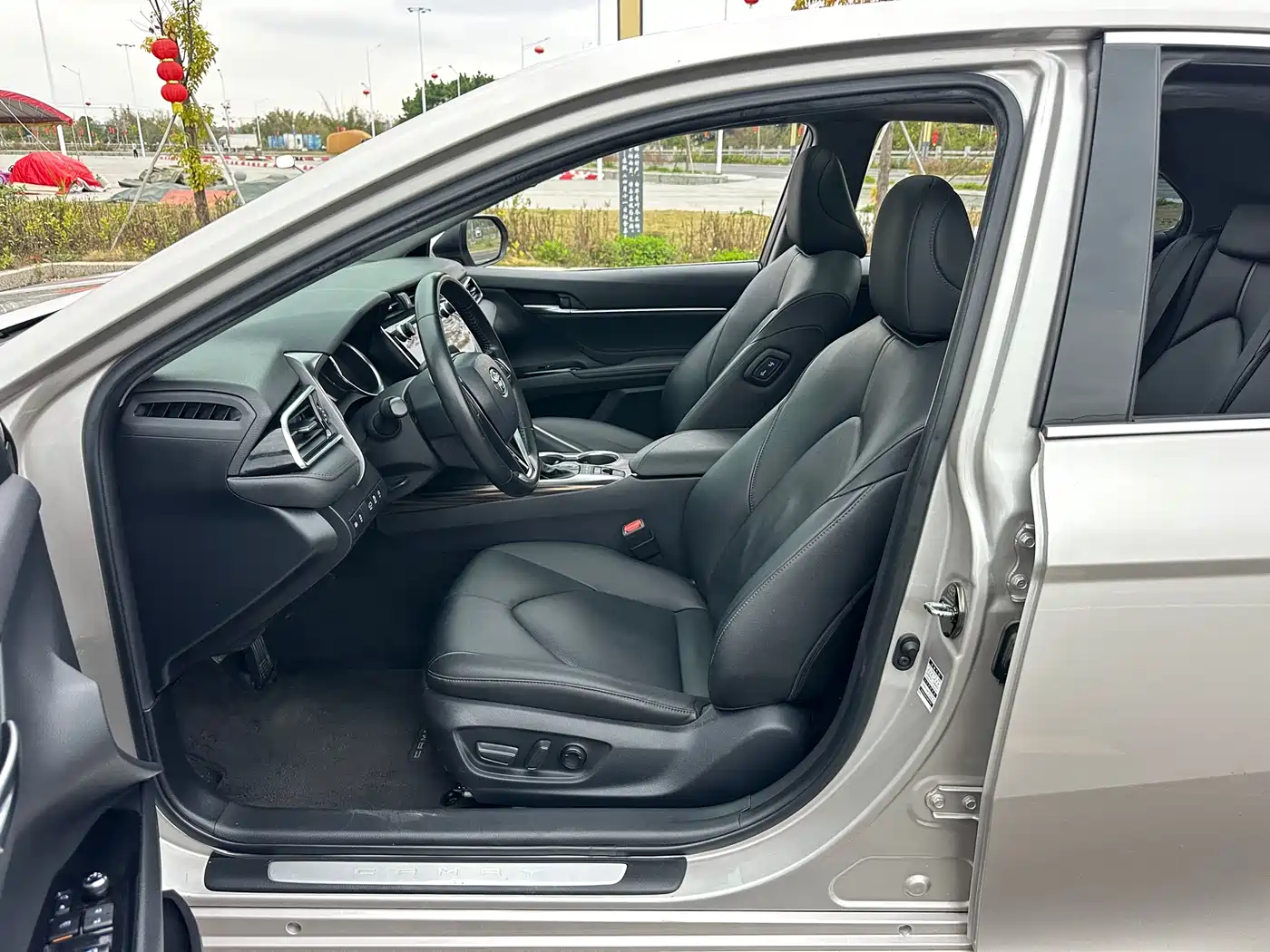 Toyota Camry 2019 2.5G Luxury Edition China VI фото 7