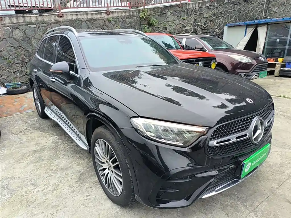 Mercedes-Benz GLC 2023 Facelift GLC 300 L 4MATIC Sport 5-Seater фото 4