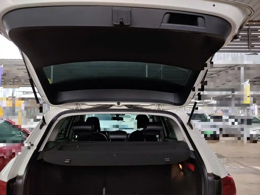 Photo 19 - Volkswagen Tharu