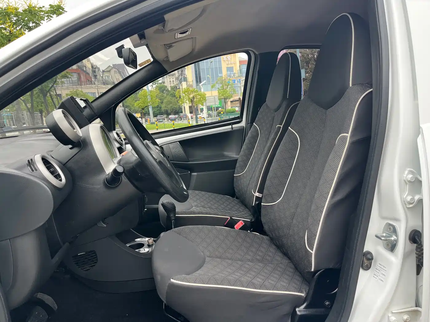 BYD F0 2019 2015 1.0L AMT Xuan Cool Edition