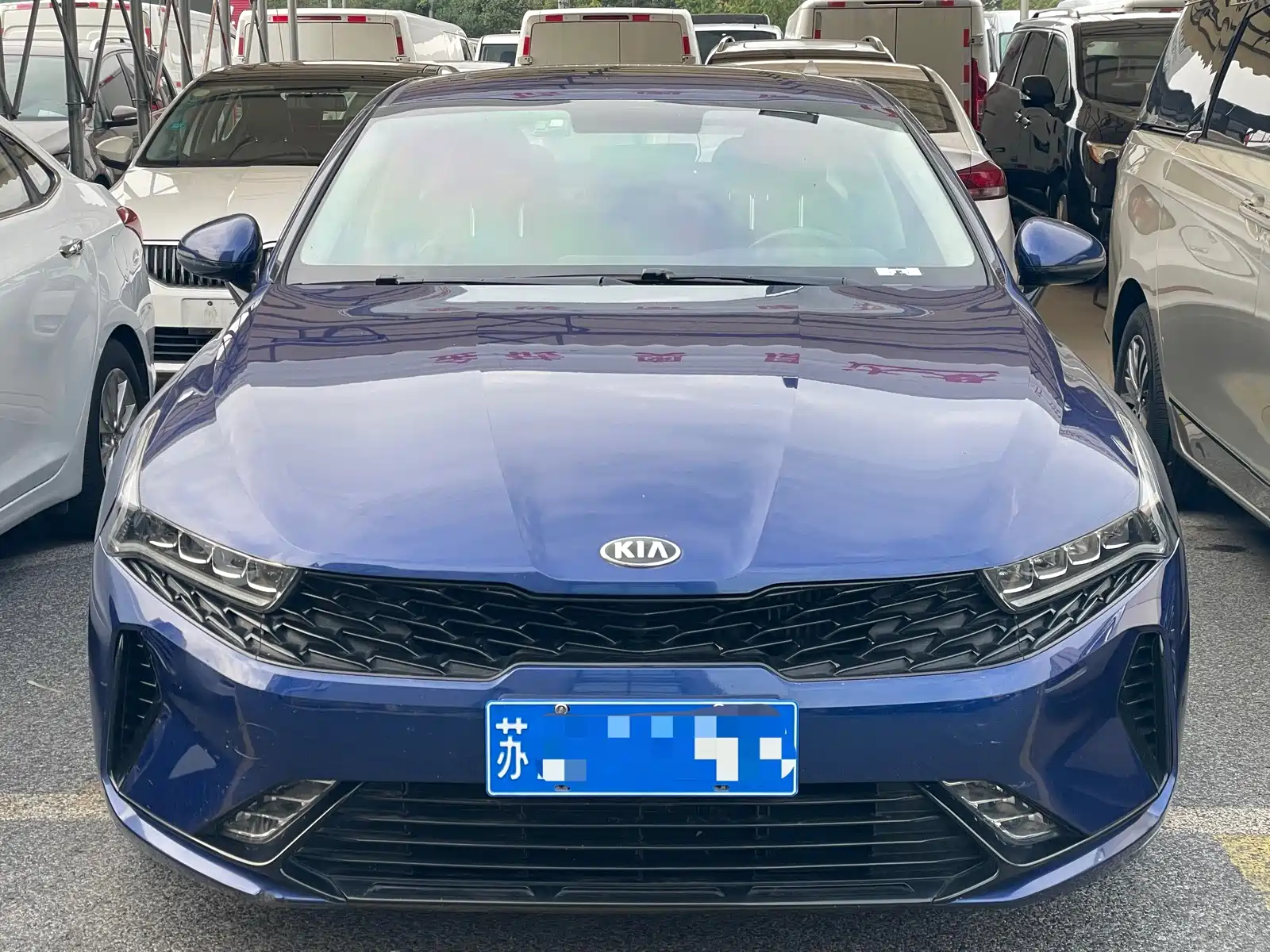 Photo 1 - Kia K5