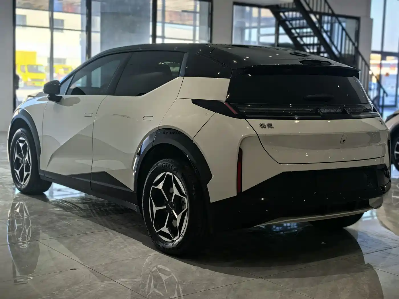 ZEEKR EXTREME KRYPTON X