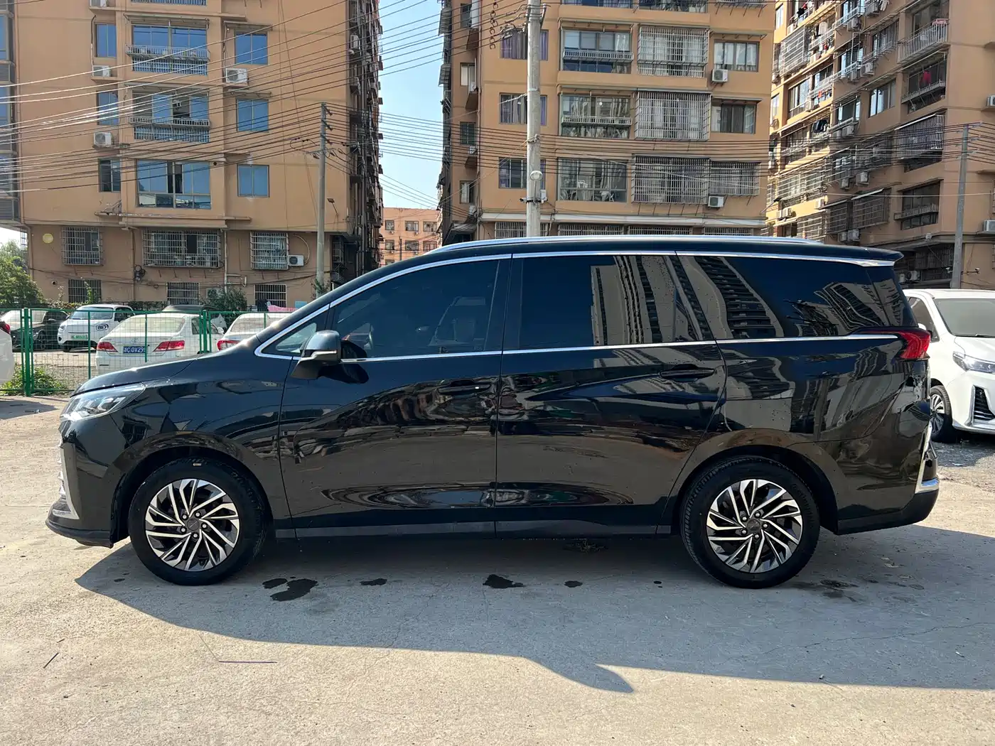 SAIC MAXUS CHASE G50