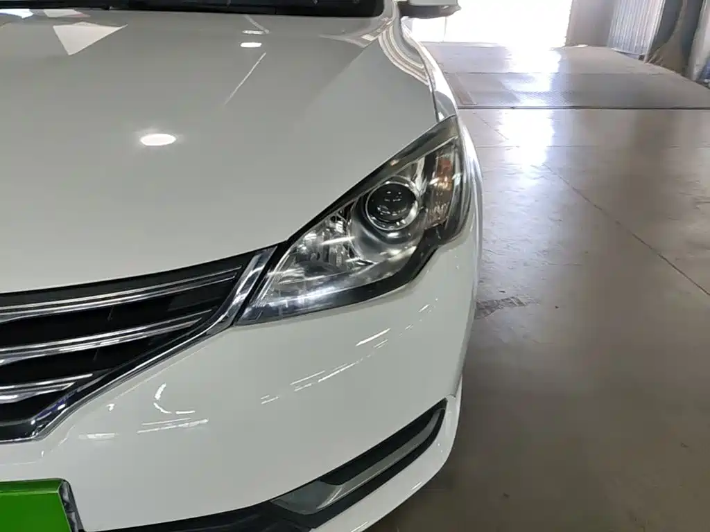 Roewe 360 2017 2017 1.5L Auto Smart Screen Edition