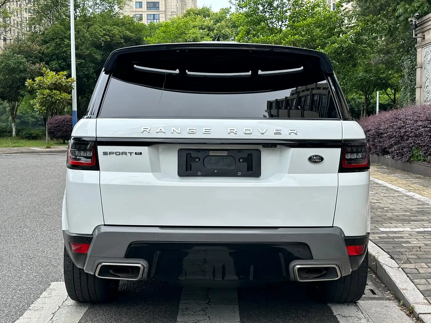 Land Rover Range Rover Sport 2021 3.0 L6 SE фото 15