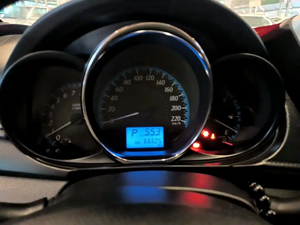 Toyota YARiS L Zhi Xuan 2016 Facelift 1.5E CVT Charming Edition фото 12