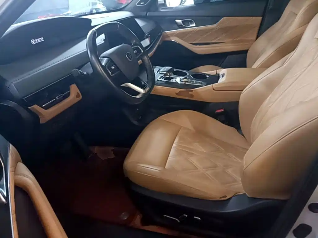 Changan UNI-K 2023 2023 2.0T 2WD Delight Edition