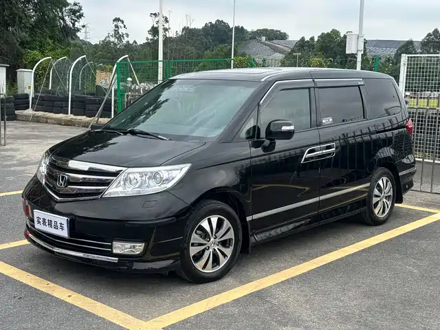 Honda Elysion 2015 2.4L VTi-S Premium — фото 1