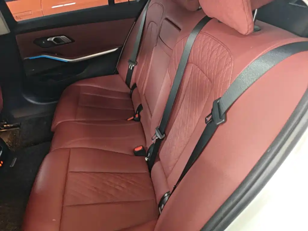 Фото 22 - BMW i3