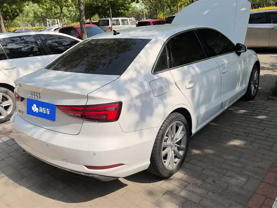 Audi A3 2019 Limousine 35 TFSI Progressive China VI фото 3