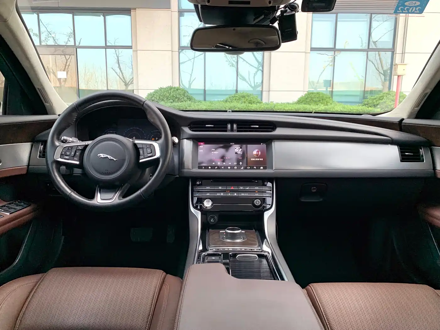 Jaguar XFL 2018 XFL 2.0T 250PS Luxury фото 14
