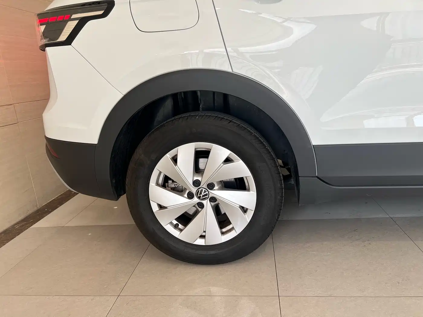 Volkswagen Tharu 2025 2025 New Edge 1.5L Aspiration Edition