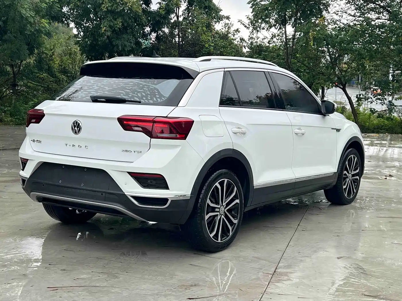 Volkswagen T-Roc, миниатюра 6