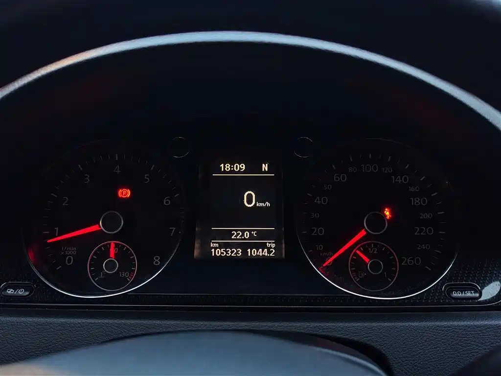 Volkswagen Magotan 2013 1.8TSI Luxury фото 21