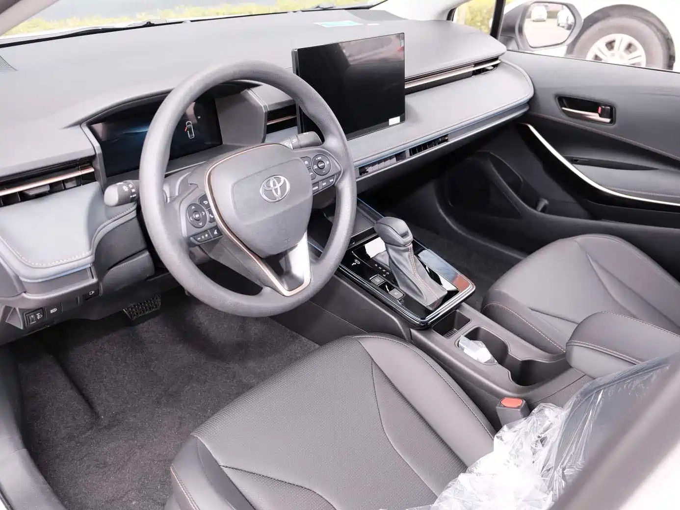 Toyota Corolla 2026 Model 1.8L Intelligent Hybrid Elite Edition фото 8