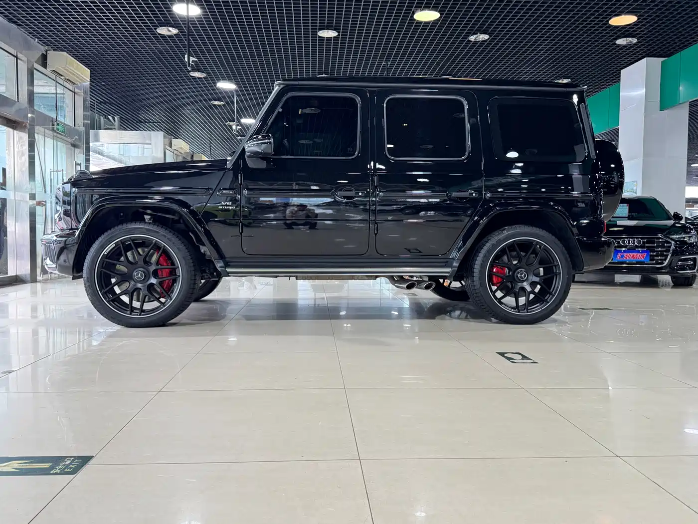 Mercedes-Benz G-Class AMG 2025 AMG G 63 фото 4