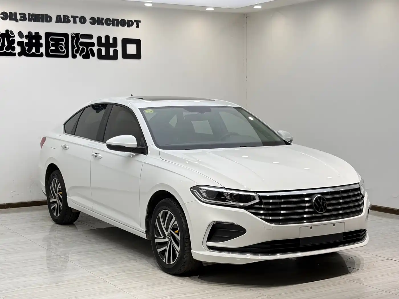 Volkswagen Lavida 2023 280TSI DSG Comfort Edition фото 3