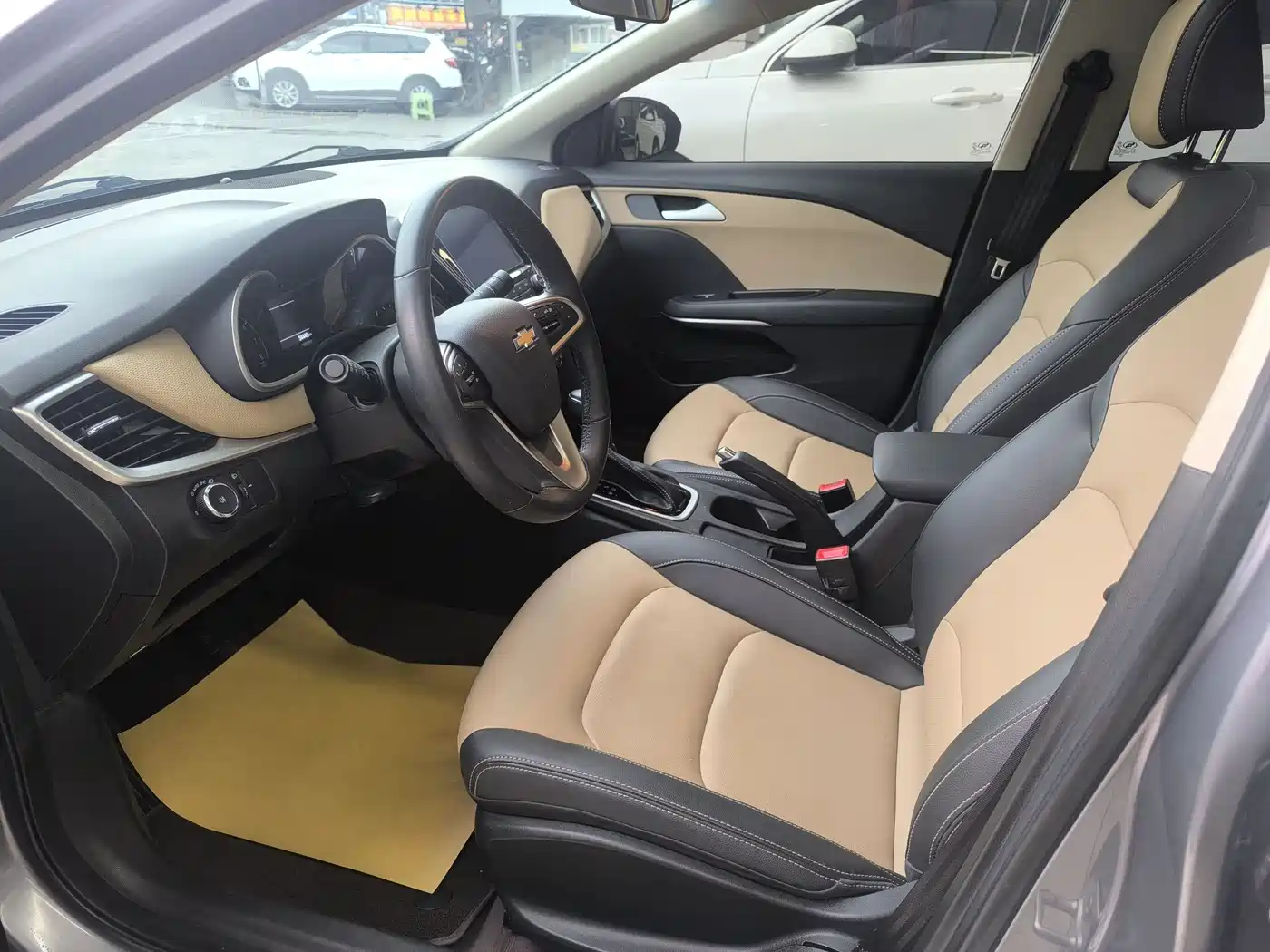CHEVROLET CRUZE