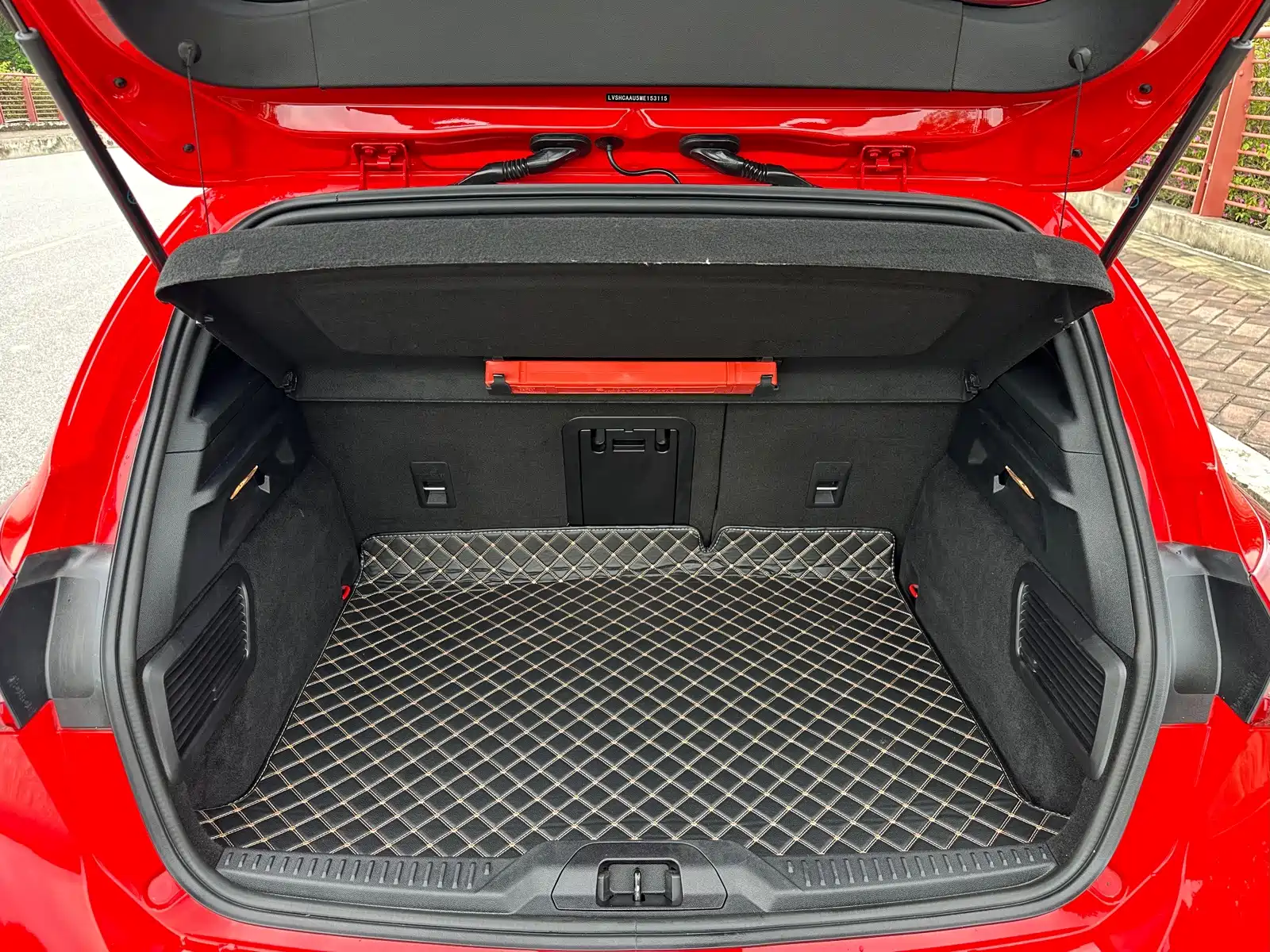 Фото 14 - Ford Focus