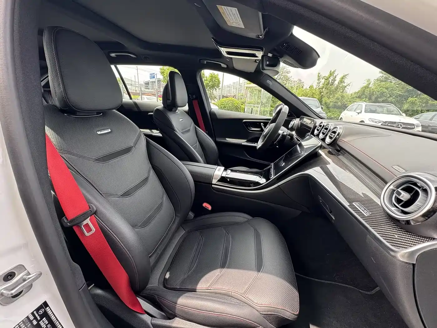 Mercedes-Benz C-Class AMG 2024 Facelift AMG C 43 4MATIC Wagon Special Edition фото 16