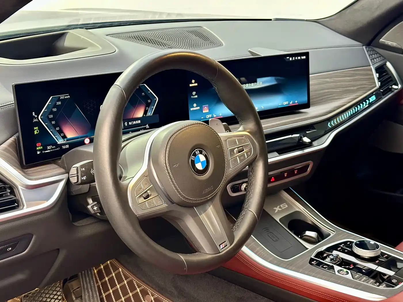 BMW X5 2023 xDrive 40Li M Sport Black Night Package фото 8