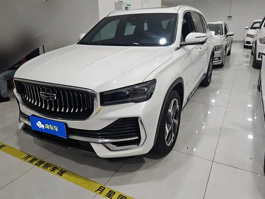 Photo 2 - Geely Monjaro