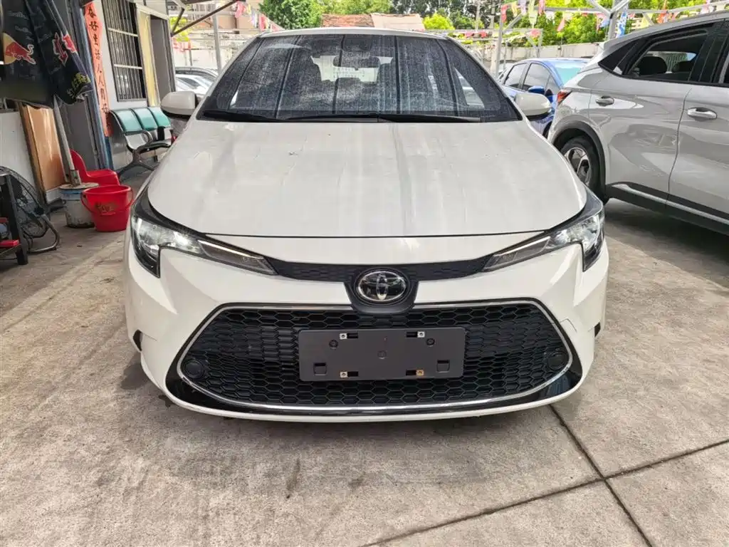 Toyota Levin 2022 185T CVT Luxury Edition фото 3