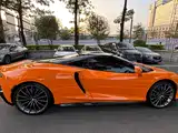 Photo 6 - McLaren GT