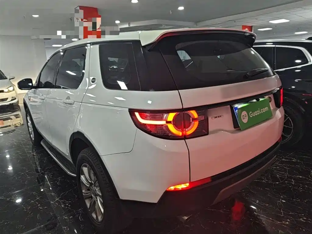 Land Rover Discovery Sport 2016 2.0T SE фото 5