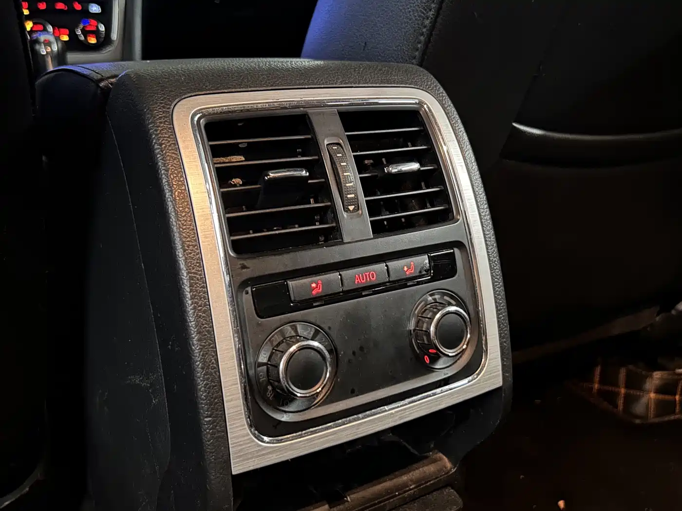Photo 13 - Volkswagen Passat