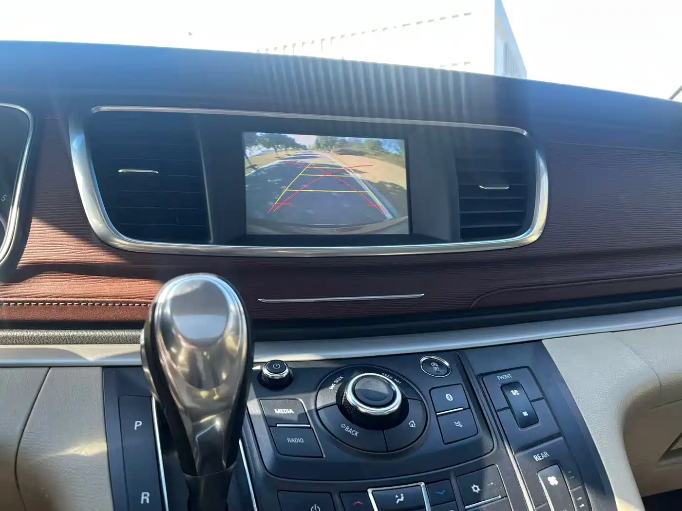 Buick GL8 2018 28T Luxury Model China VI фото 15