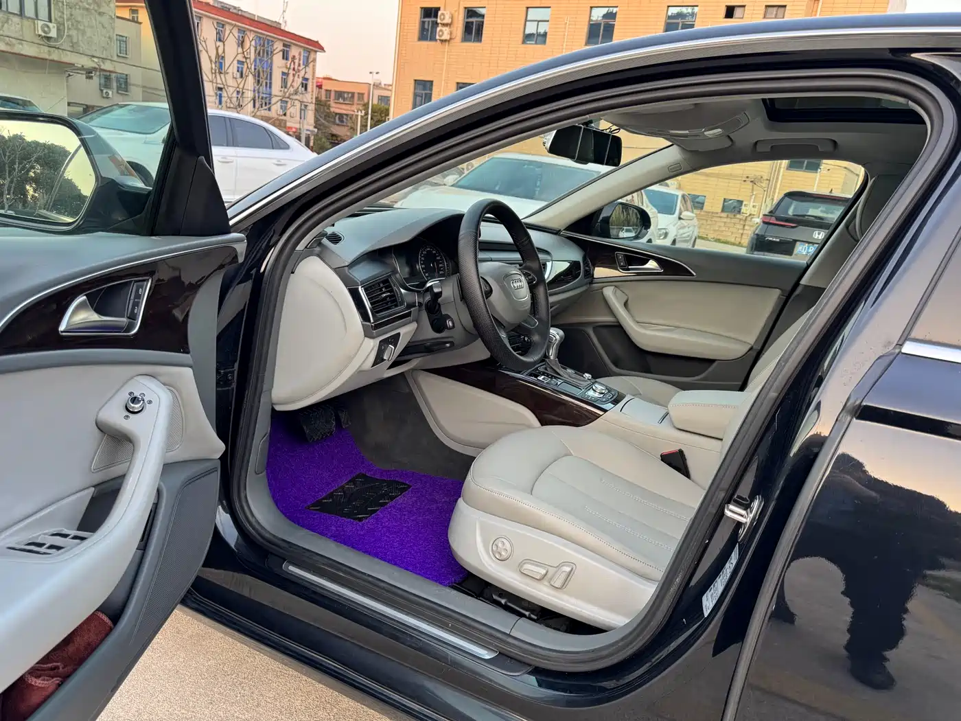 Audi A6L 2012 30 FSI Luxury фото 8
