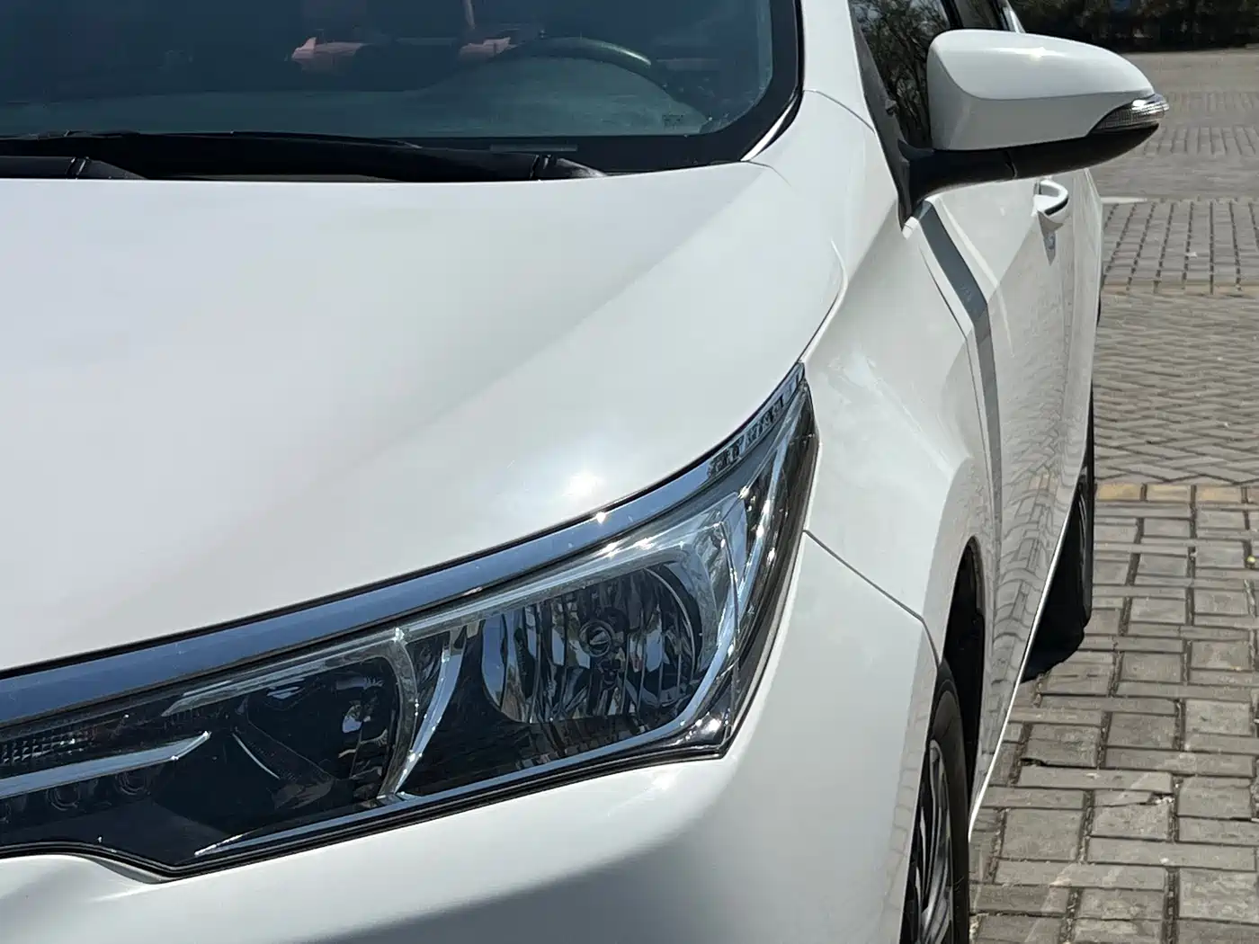Toyota Corolla 2017 Facelift 1.2T S-CVT GL фото 8