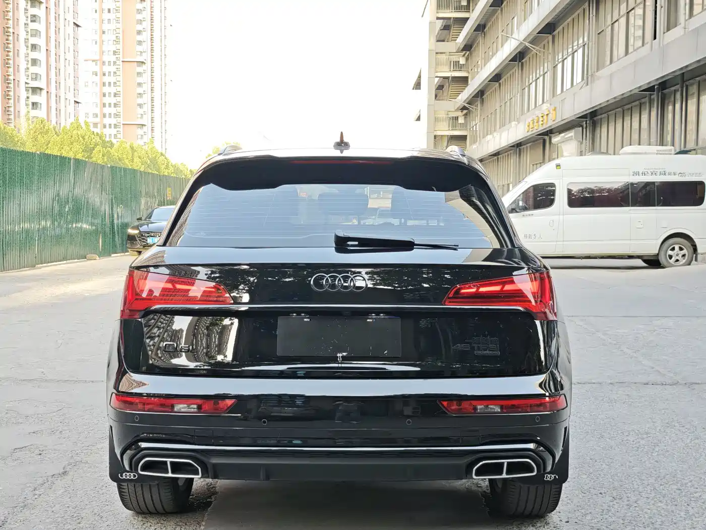 Audi Q5L 2023 40T Luxury Dynamic фото 9