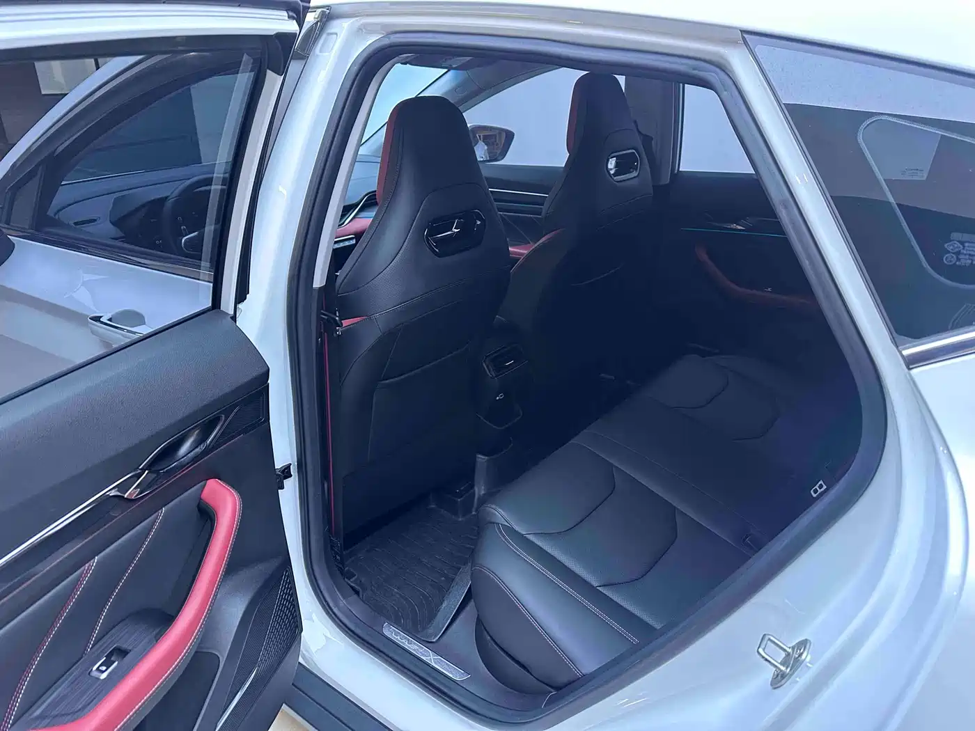 GEELY AUTOMOBILE EMGRAND S