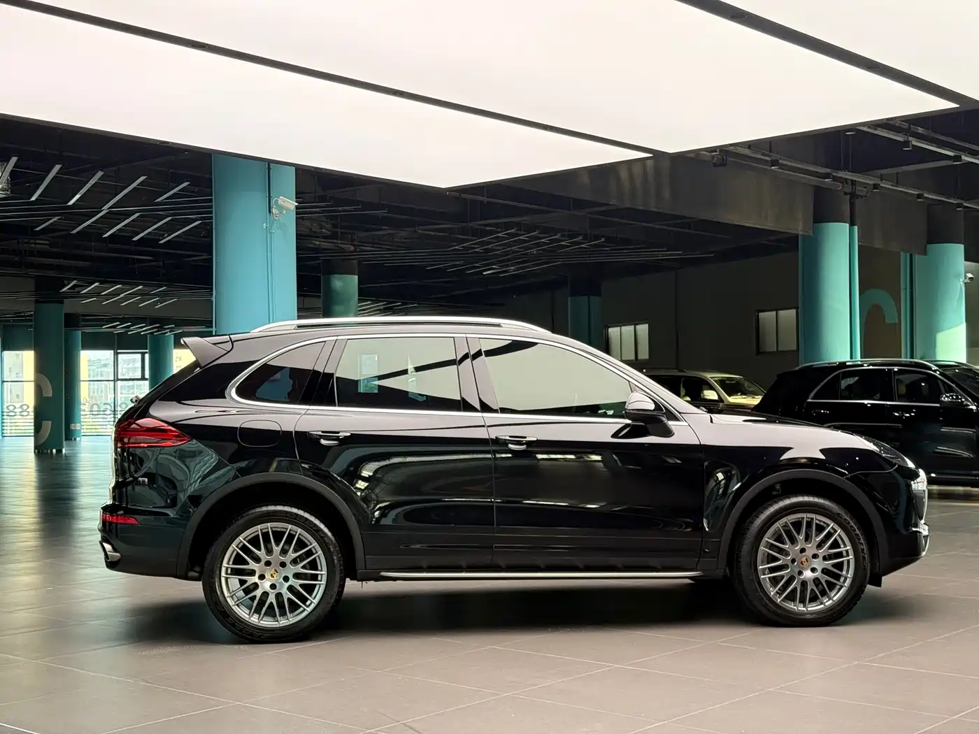 Porsche Cayenne 2015 Cayenne 3.0T фото 4