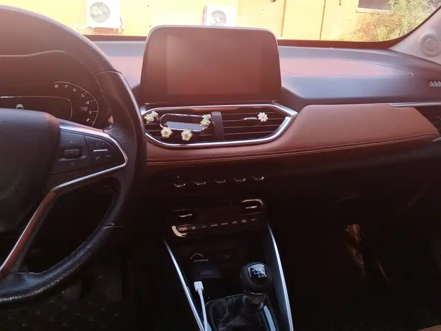 صورة 13 - Baojun 510