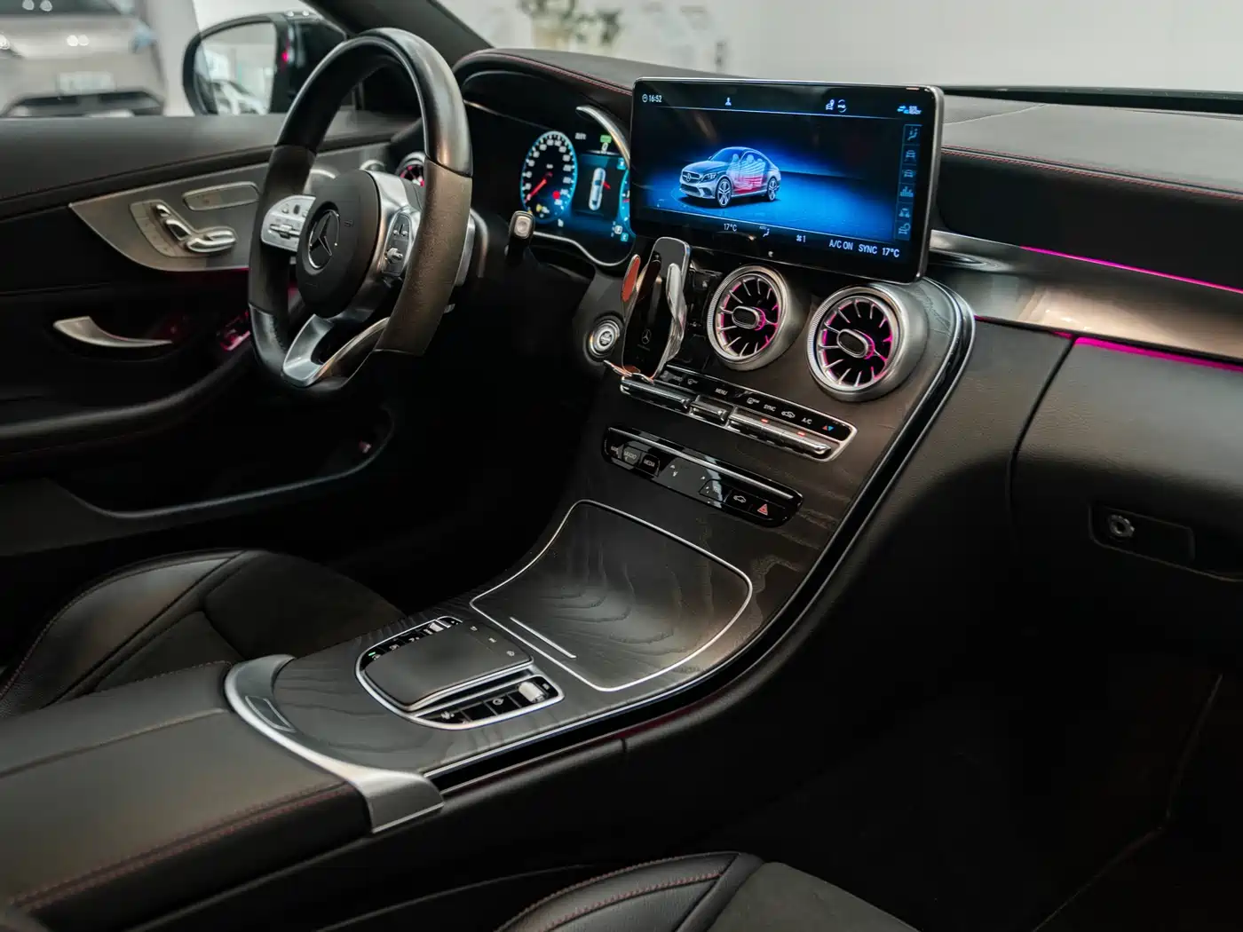 MERCEDES-BENZ C CLASS