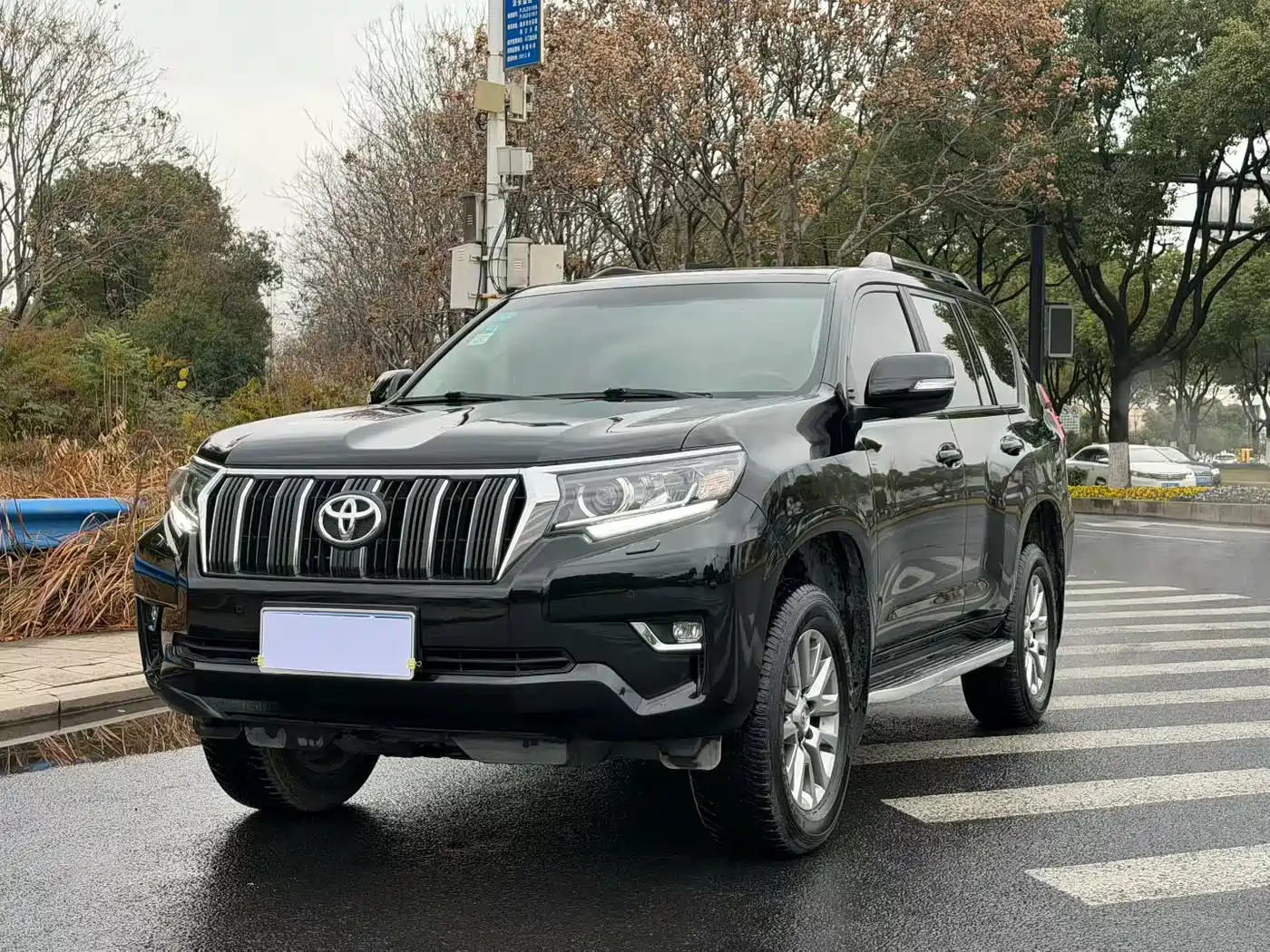 Toyota Prado 2019 3.5L Automatic TX-L Zunxiang Edition with Rear-mounted Spare Tire