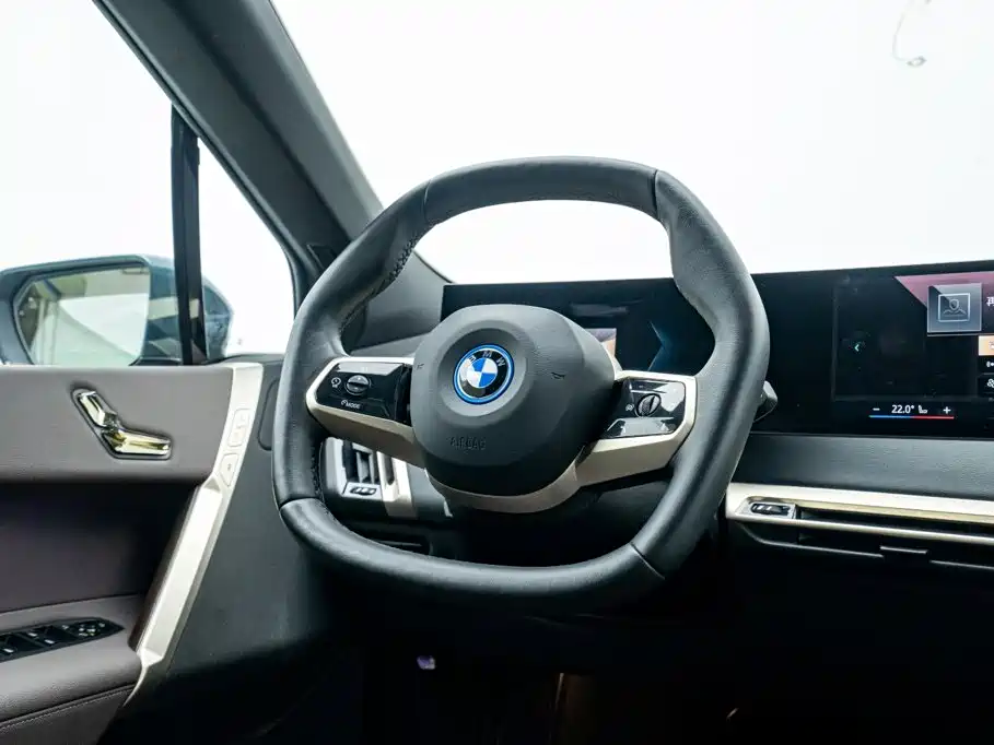 BMW iX 2024 2023 Facelift xDrive40