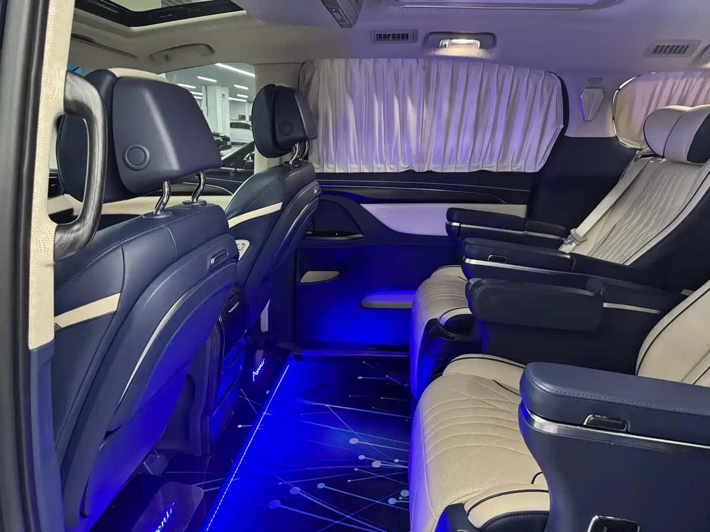 Buick GL8 2023 ES Landmaster 653T Smart Luxury Version фото 14